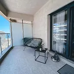 Luxury V דירה