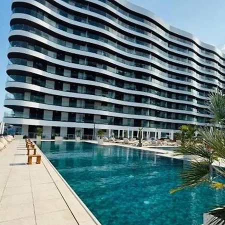 Luxury V Apartment Mamaia